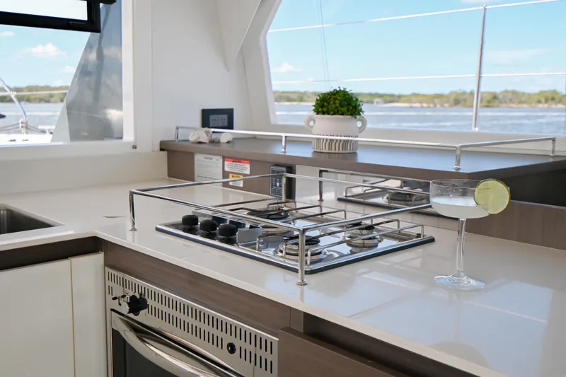 Salt Yacht Photos Pics 