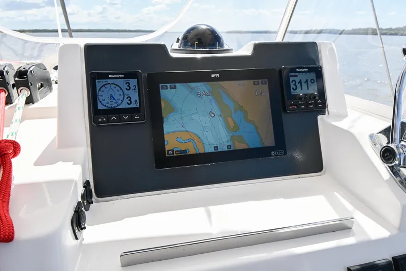 Salt Yacht Photos Pics 