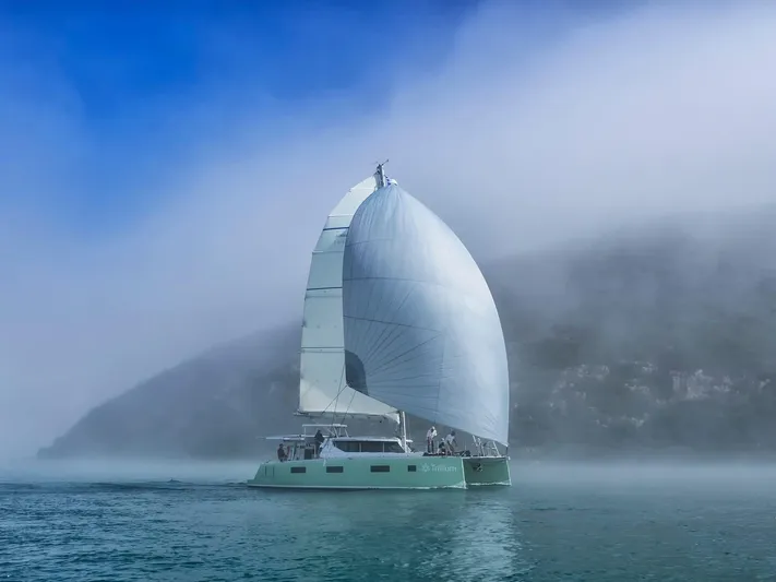Vision 444es Yacht Photos Pics 