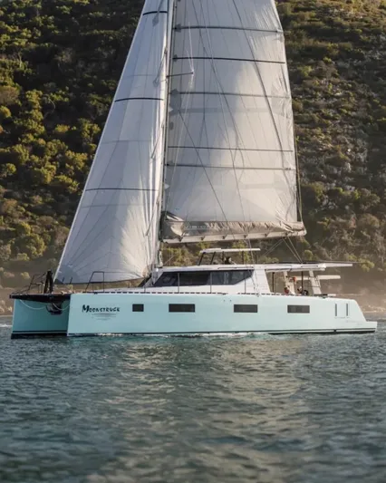 Vision 444es Yacht Photos Pics 