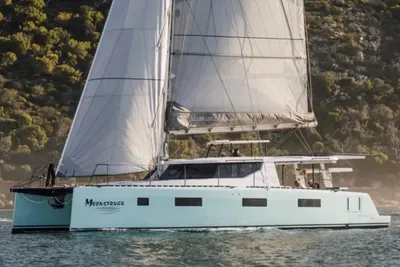 Vision 444ES