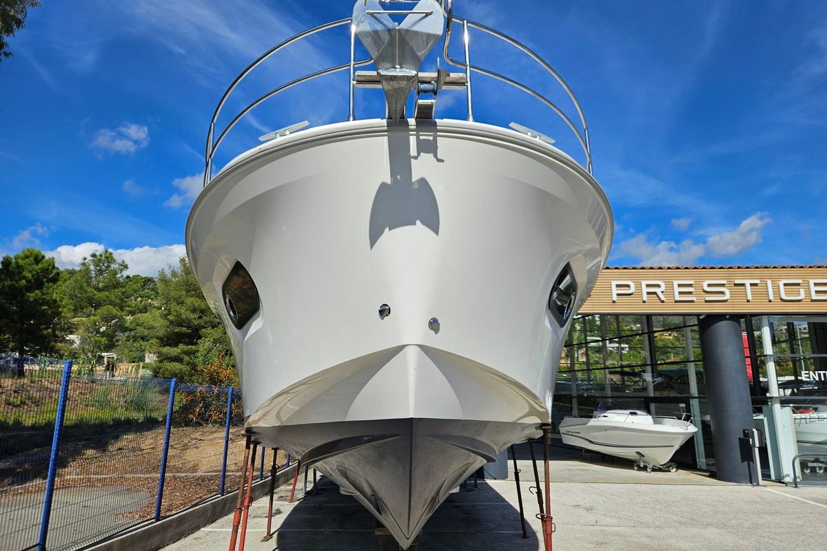 2019 Beneteau 48 