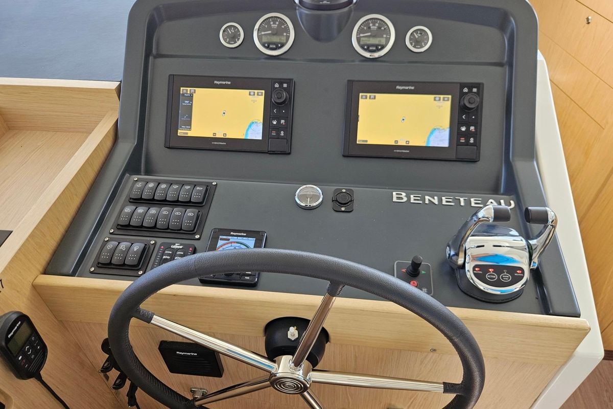 2019 Beneteau 48 