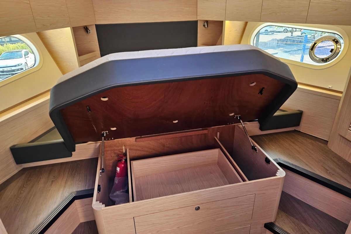 2019 Beneteau 48 