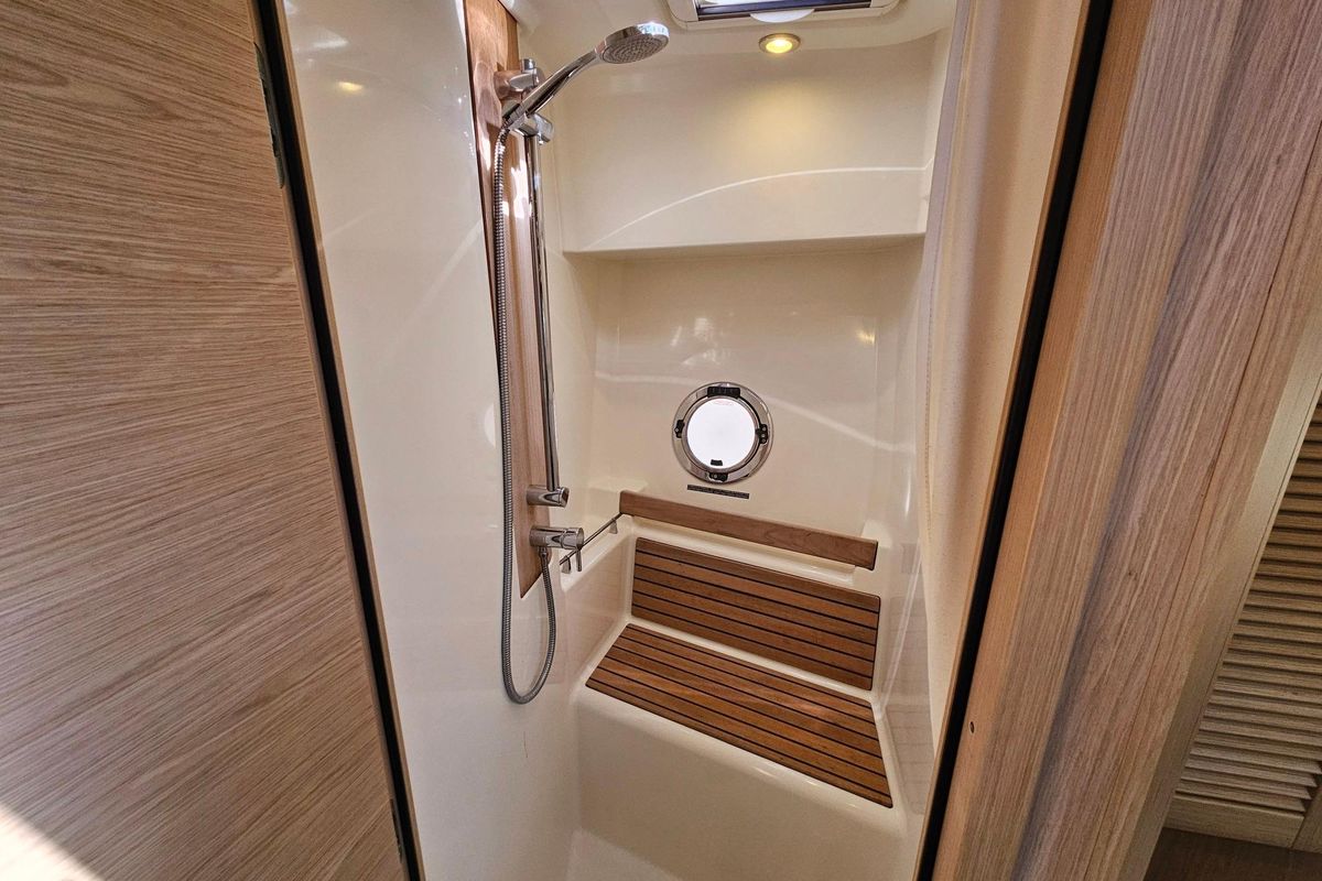 2019 Beneteau 48 