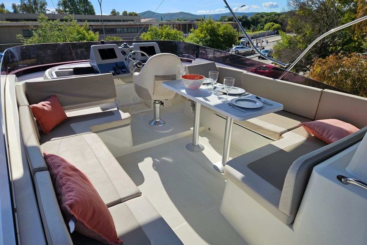 2019 Beneteau 48 