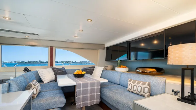 Tryst Yacht Photos Pics Tryst 94'/ 28.65m Lazzara