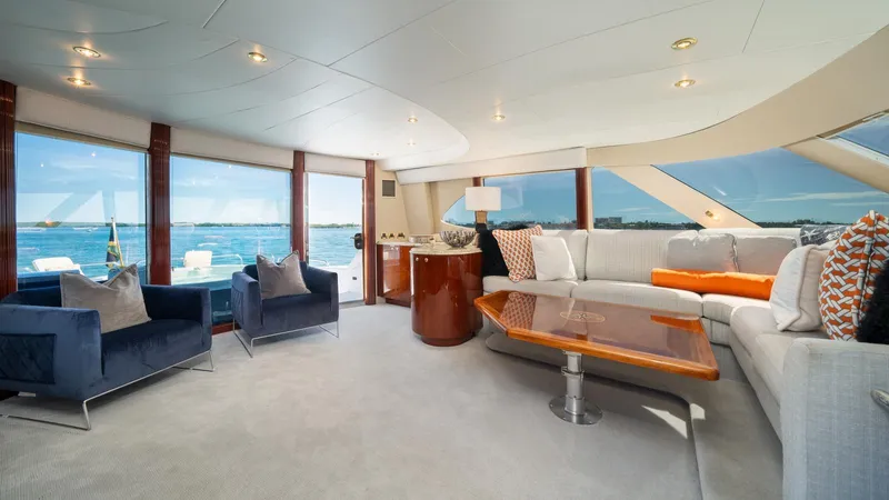 Tryst Yacht Photos Pics Tryst 94'/ 28.65m Lazzara