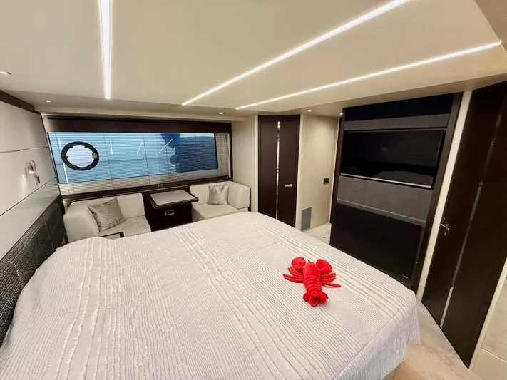  Yacht Photos Pics Luxurious cabin of 2019 Sunseeker 74 Sport Yacht with modern design.