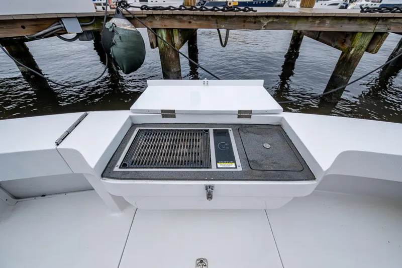 Overcharged Yacht Photos Pics Viking 50 Overcharged - Exterior Cockpit