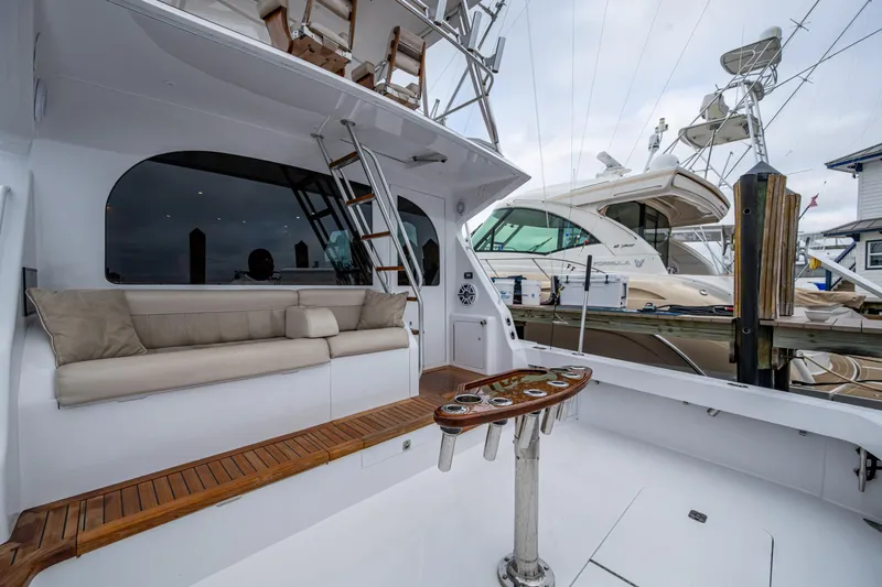 Overcharged Yacht Photos Pics Viking 50 Overcharged - Exterior Cockpit