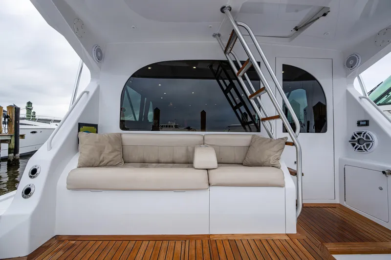 Overcharged Yacht Photos Pics Viking 50 Overcharged - Exterior Cockpit