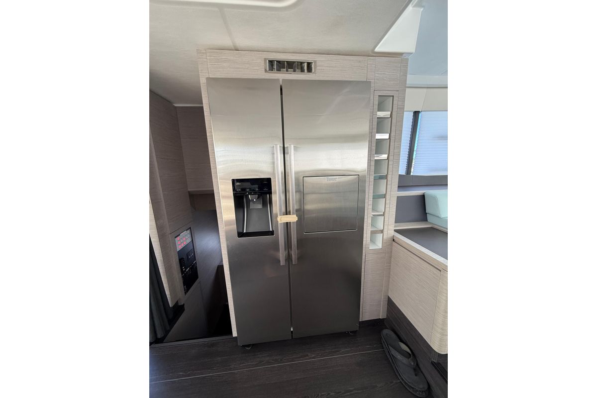 2024 Fountaine Pajot 45 