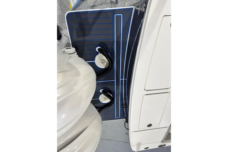  Yacht Photos Pics 2023 Regulator 28 boat deck with sleek design and modern fittings.