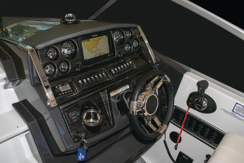  Yacht Photos Pics Manufacturer Provided Image