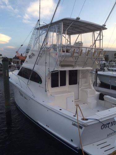 2008 Luhrs 35C