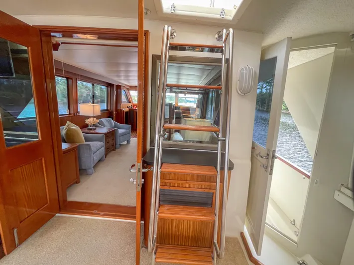 Starfire Yacht Photos Pics 