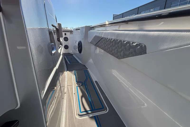  Yacht Photos Pics 2024 Fountain 38 SCX boat interior with sleek design and modern features.