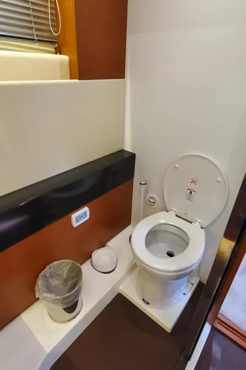 " La Bella Vita" Yacht Photos Pics 