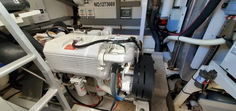 " La Bella Vita" Yacht Photos Pics 