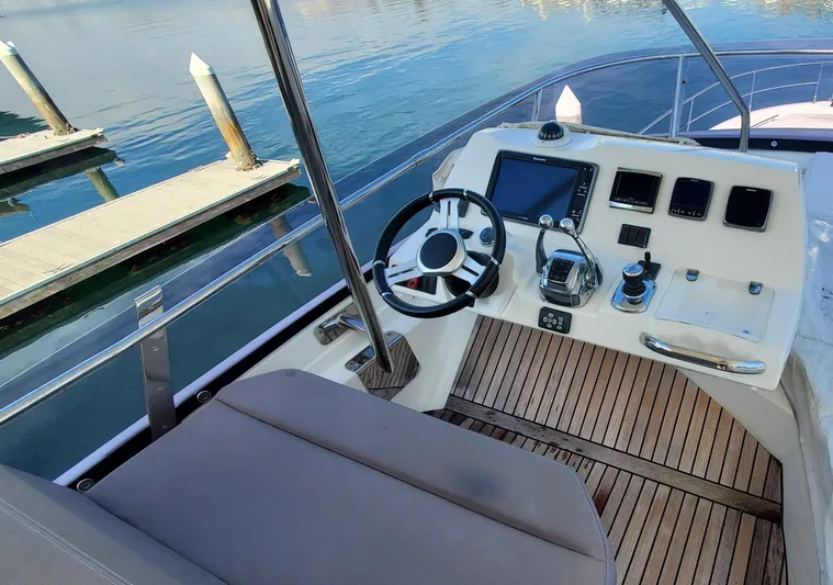 " La Bella Vita" Yacht Photos Pics 