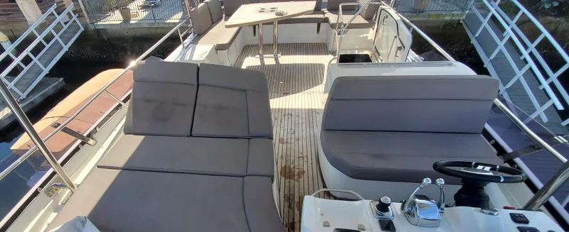 " La Bella Vita" Yacht Photos Pics 