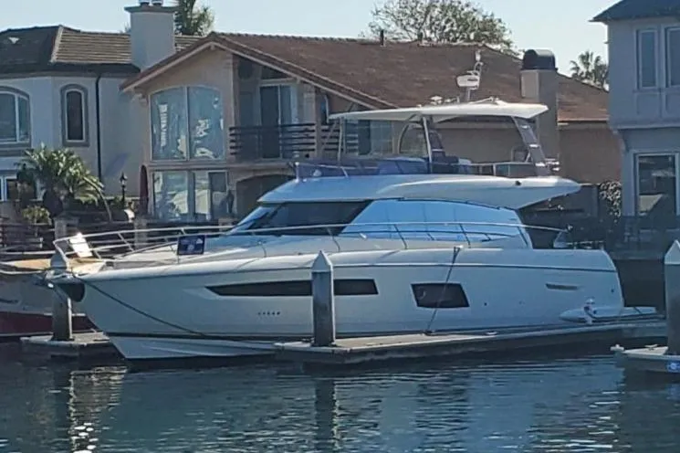 " La Bella Vita" Yacht Photos Pics 