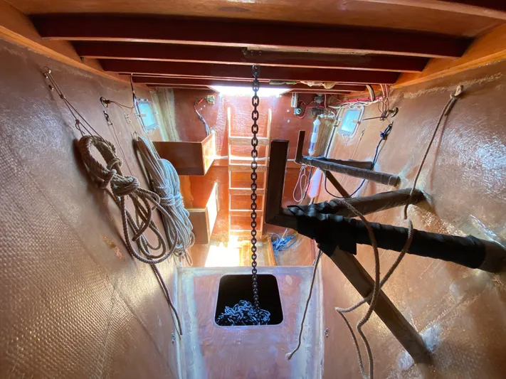 Mirage Yacht Photos Pics 