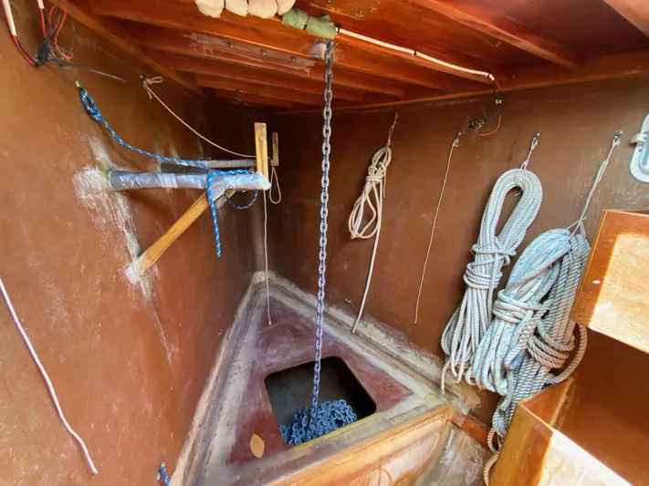 Mirage Yacht Photos Pics 