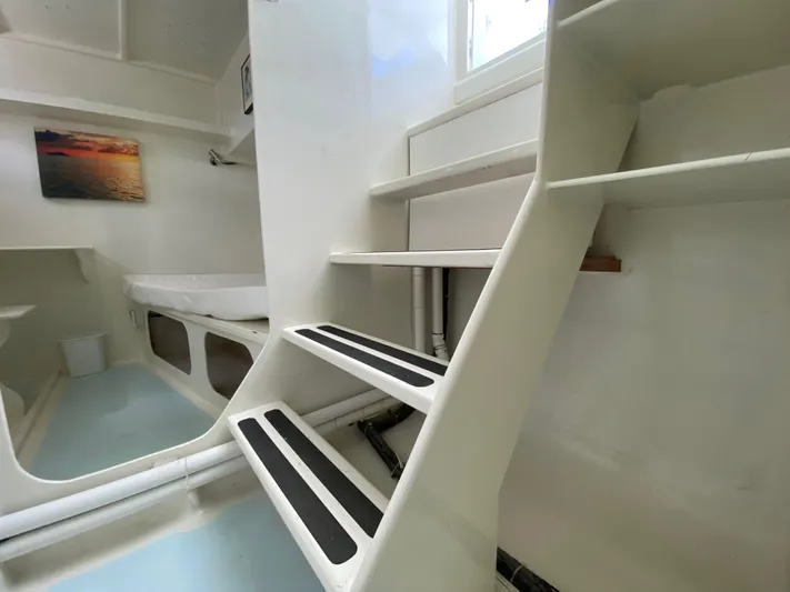 Mirage Yacht Photos Pics Companion Way