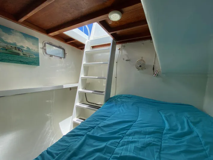 Mirage Yacht Photos Pics 