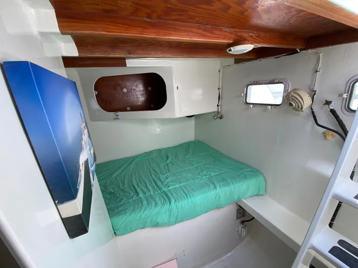 Mirage Yacht Photos Pics Cabin 2