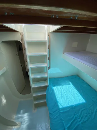 Mirage Yacht Photos Pics 