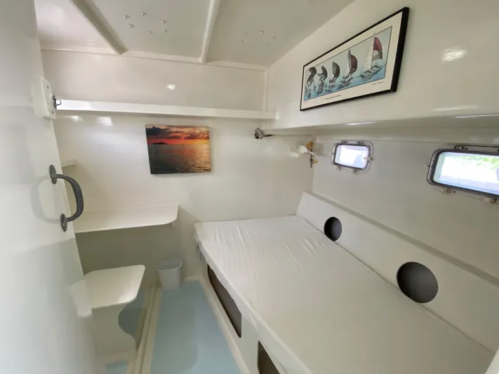 Mirage Yacht Photos Pics 