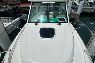 Boston Whaler 285 Conquest