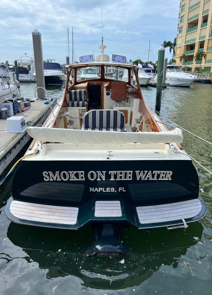 2000 Hinckley Picnic Boat Classic