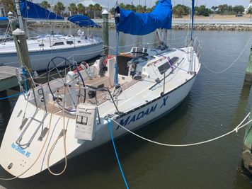 X-Yachts X-372