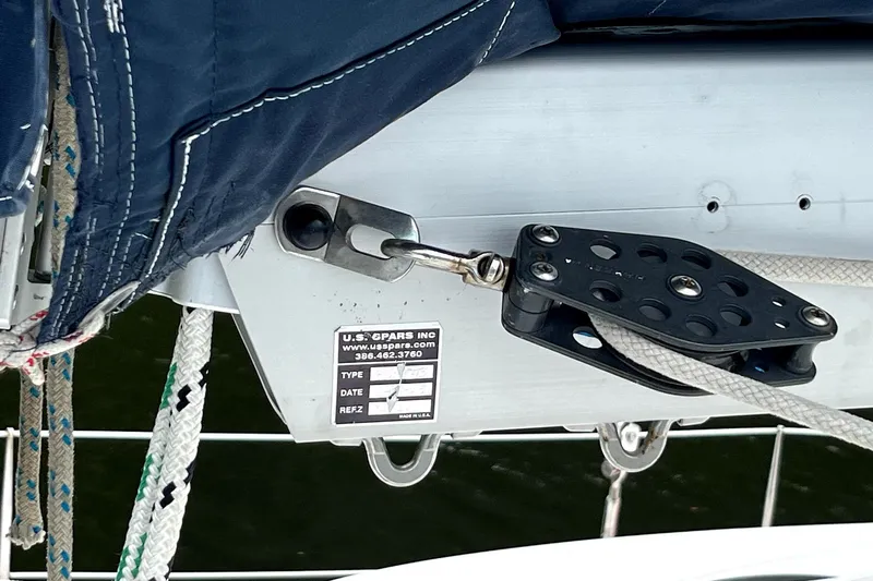 Destiny 2 Yacht Photos Pics Close-up of rigging on a 2000 Fountaine Pajot Belize 43 sailboat.