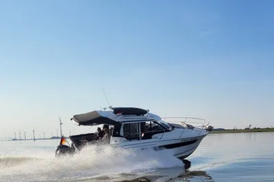 2023 Jeanneau Merry Fisher 895 Offshore