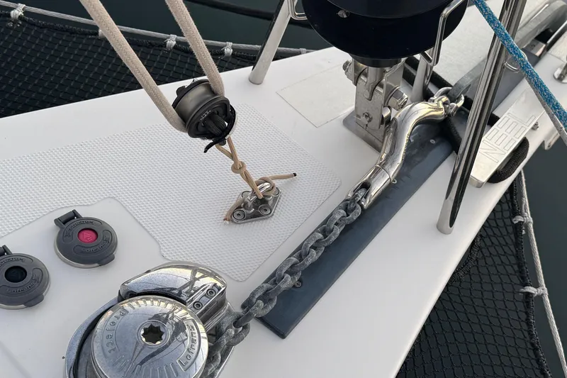 Keizan Yacht Photos Pics Deck of 2023 NEEL 43 trimaran with anchor chain and winch system.