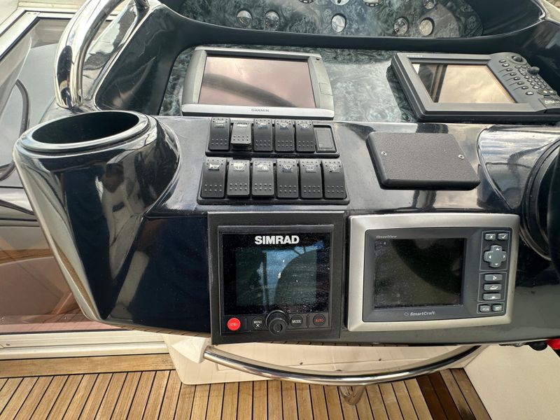 2005 Sunseeker Portofino 46