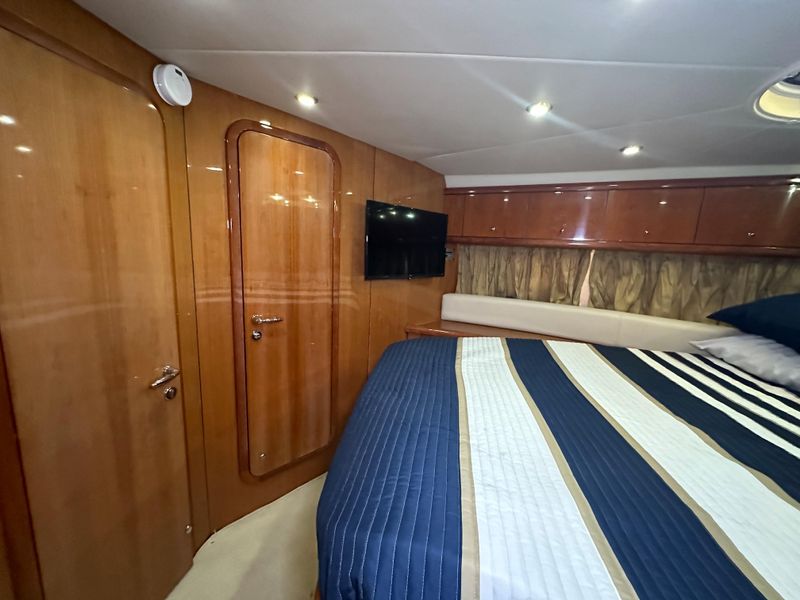 2005 Sunseeker Portofino 46