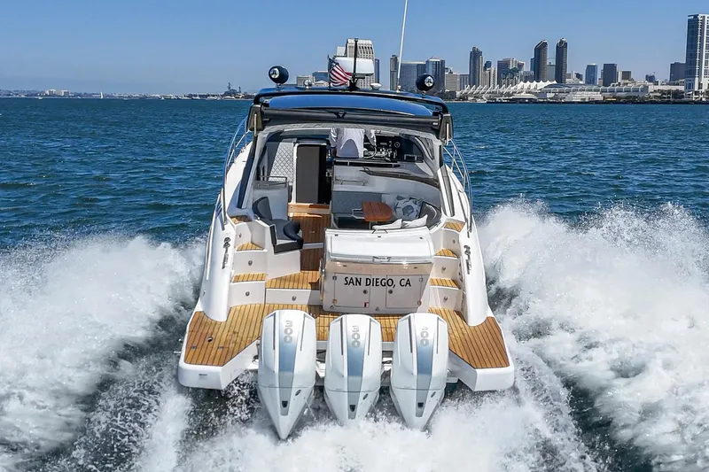 Adamas Yacht Photos Pics Schaefer 400 yacht cruising in San Diego waters, 2021 model.