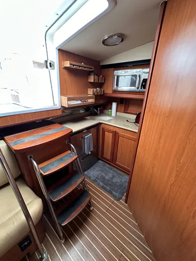 Aubreezy Yacht Photos Pics 