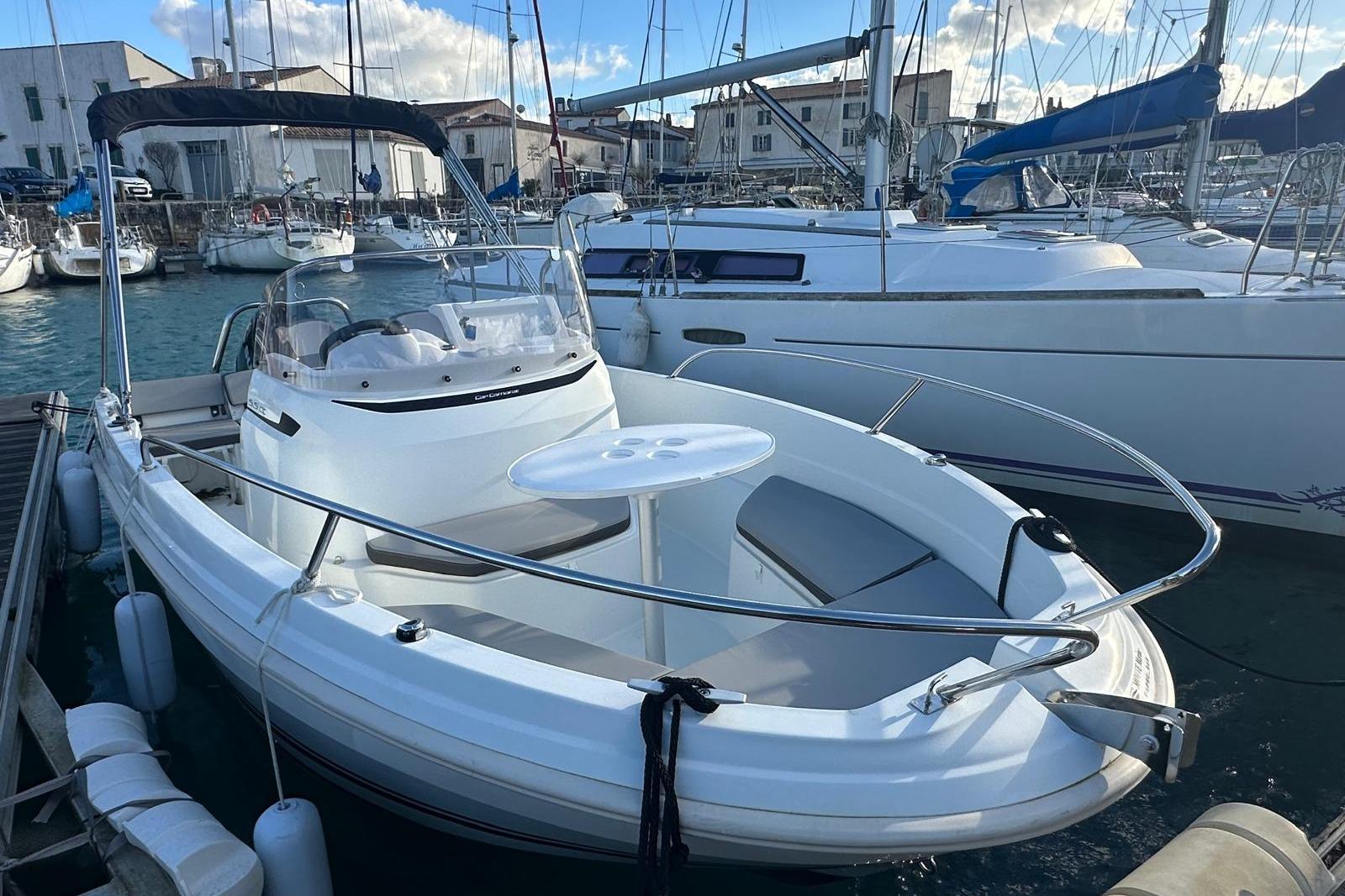 2012 Jeanneau Cap Camarat 5.5 CC Serie 2