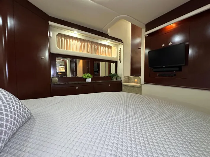 Debs Dinghy Yacht Photos Pics 