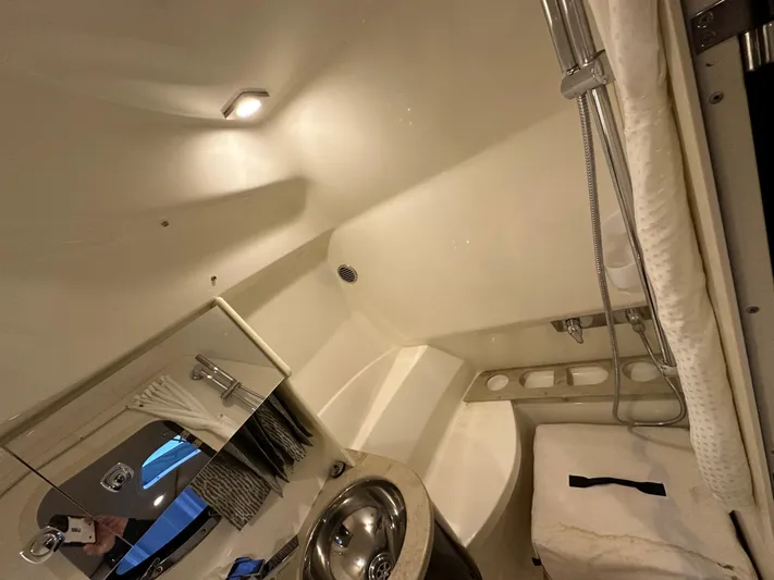  Yacht Photos Pics 2014 Formula 370 Super Sport bathroom interior with sink and shower.