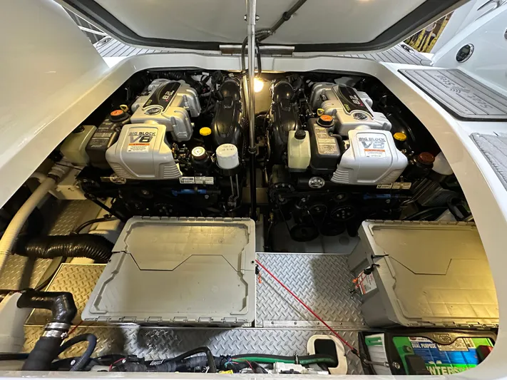  Yacht Photos Pics 2014 Formula 370 Super Sport engine compartment with dual V8 engines.