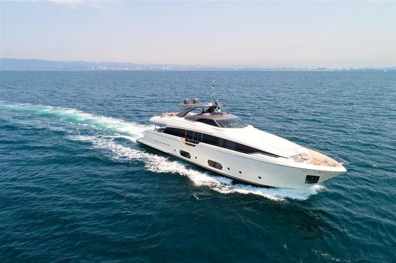 Lontano Yacht Photos Pics Luxury Ferretti 960 yacht cruising on open sea, 2016 model.