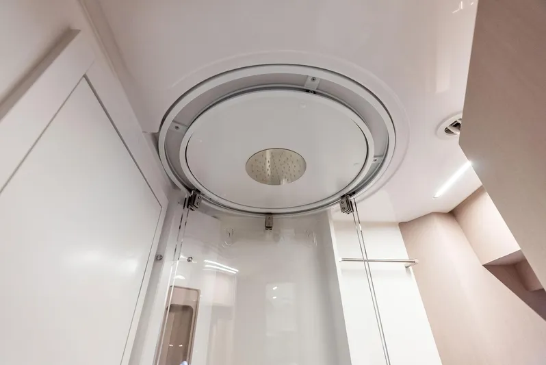 Ferretti 500 Yacht Photos Pics 